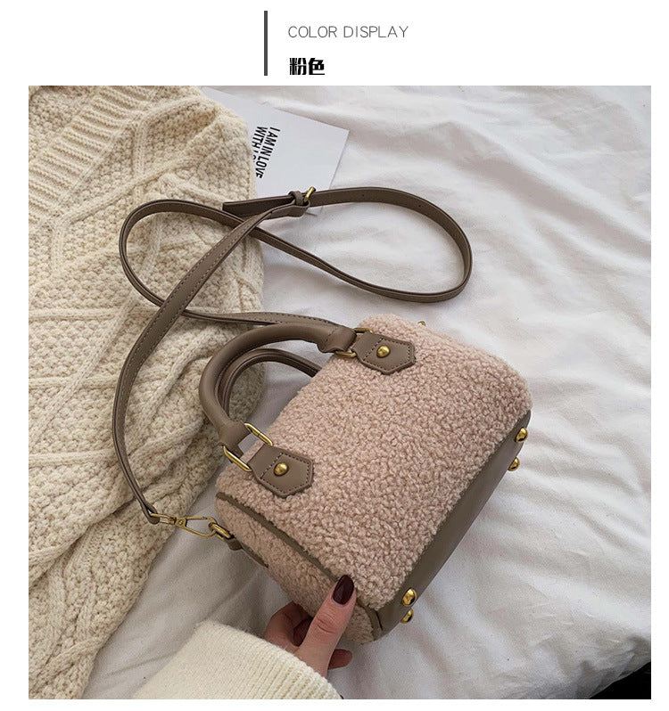 Portable Boston bag shoulder messenger bag